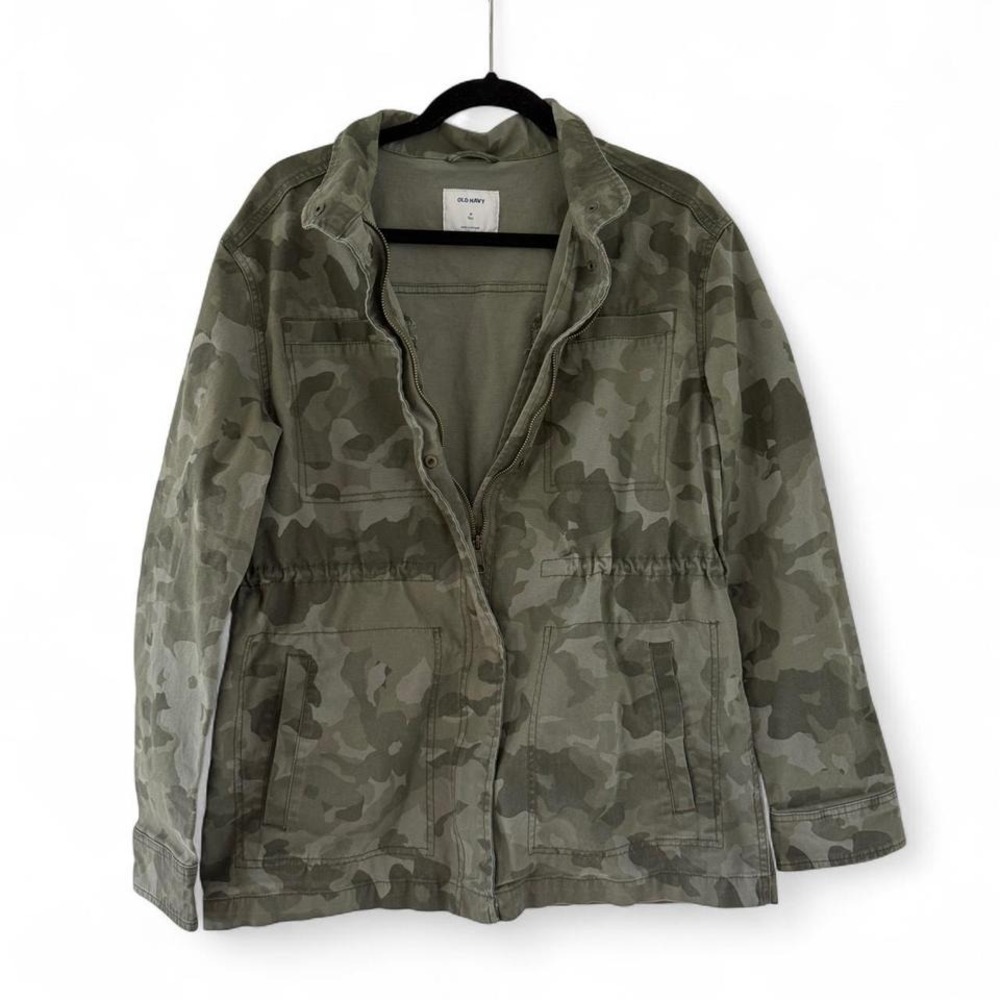 Old Navy Camo Utility Jacket w/‎ Cinch Waist – Size Medium